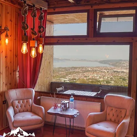 Menzara & Restaurant *