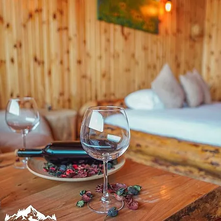 Oda ve Kahvaltı Menzara & Restaurant *