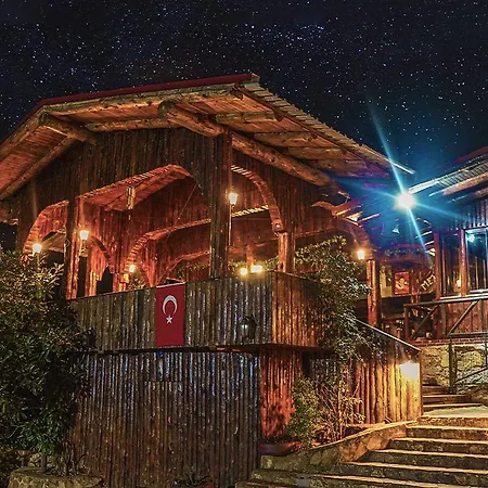 Menzara & Restaurant * Sapanca