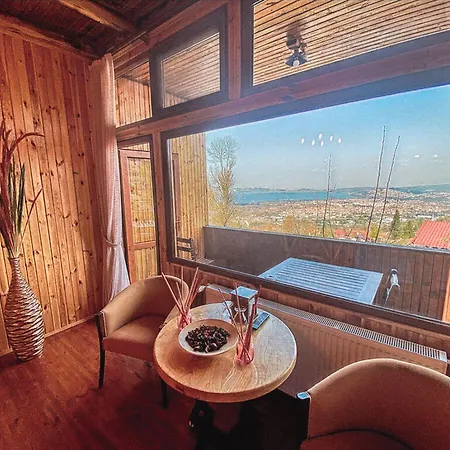 Menzara & Restaurant Дом отдыха *